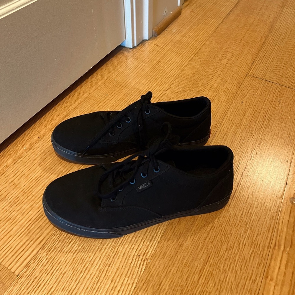 Black Vans sneakers (women’s size 8)